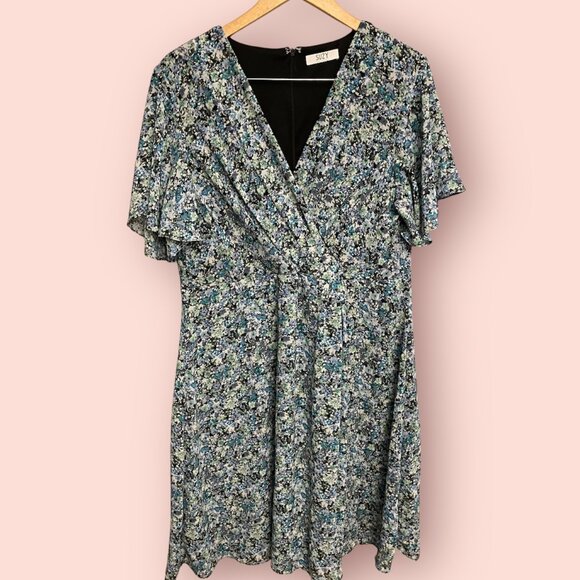 Suzy Shier Dresses & Skirts - Suzy Shier Blue Print Dress